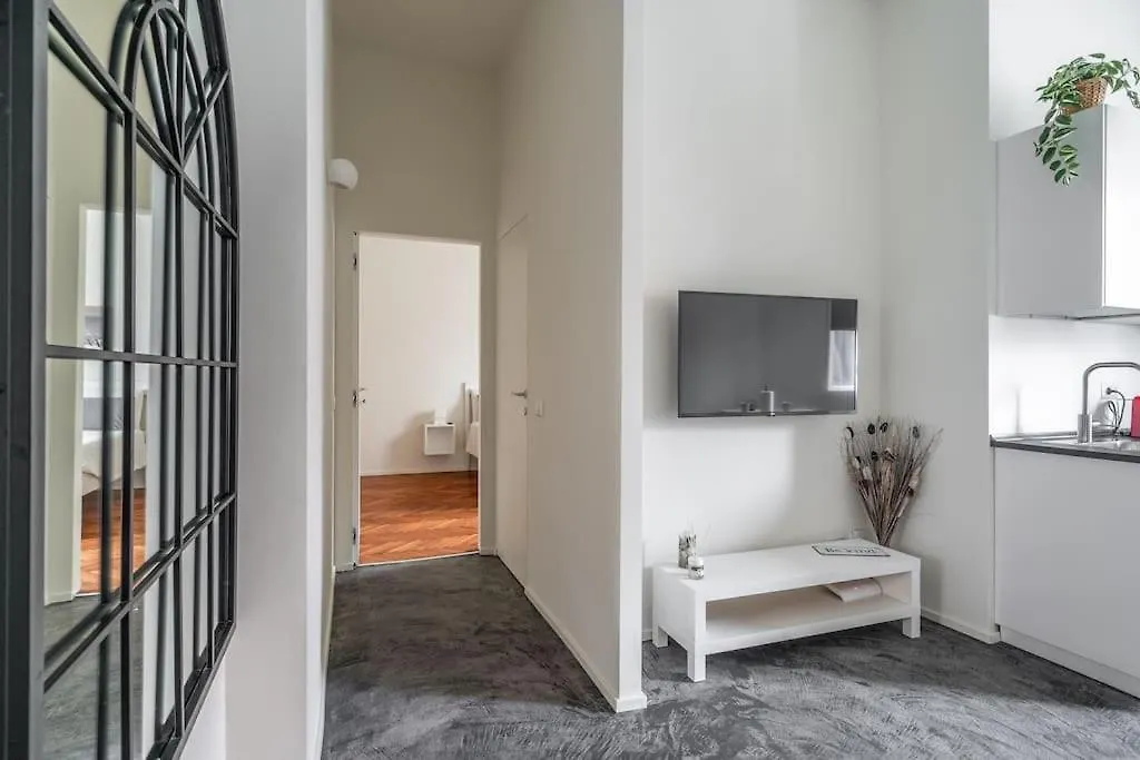 Giorgina'S One Bedroom 20 Minuts Walking To Duomo 米兰 公寓
